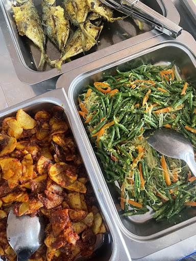 Kedai Makan Mak Teenee