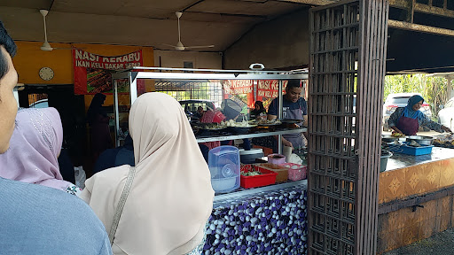Nasi Kerabu "Sedap" Cik Siti Nasi Kerabu "Sedap" Cik Siti