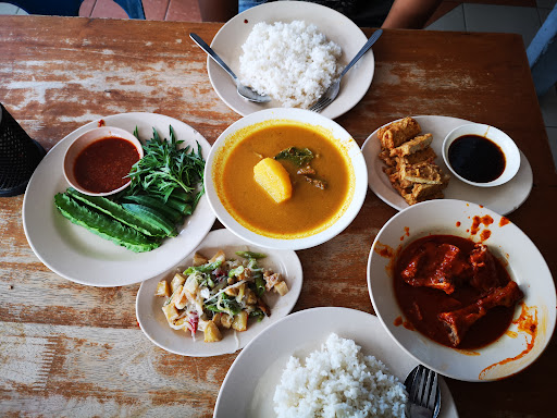 Fatimah Selera Kampung