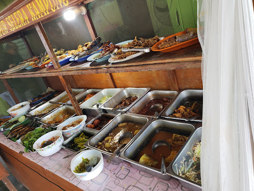 Kafe Simpang Datai