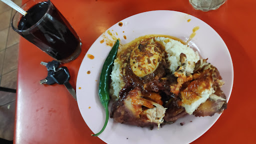 Yasmeen Nasi Kandar