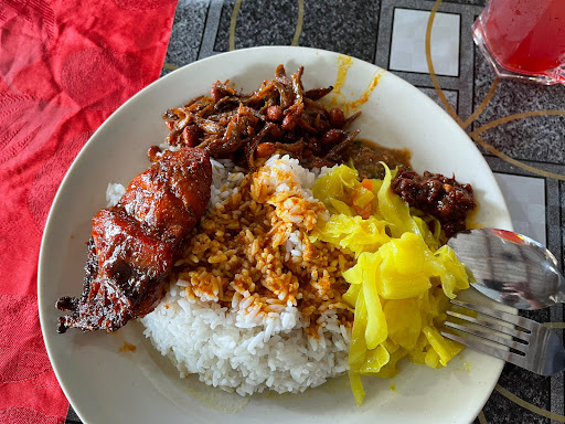 Restaurant Kak Tie Nasi Campur & Seafood