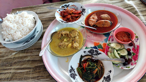 Kedai Makan Berhidang Sham Tampin