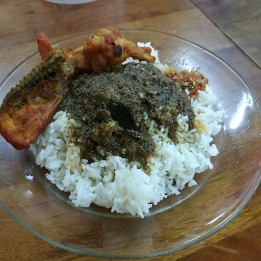 Kedai Makan Kak Moh Pok Ya (16 Nasi Berlauk)