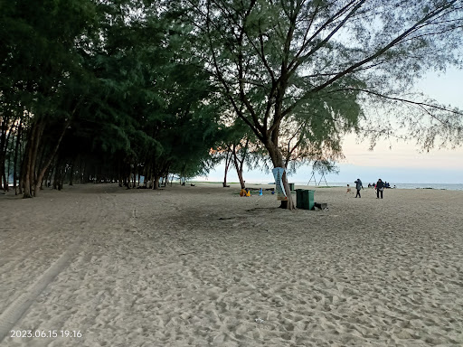 Kedai Nasi Air Berlauk Pantai Geting
