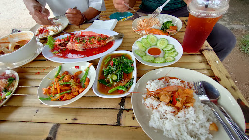 D'POHON BULUH, Kg Neting, Pengkalan Kubor