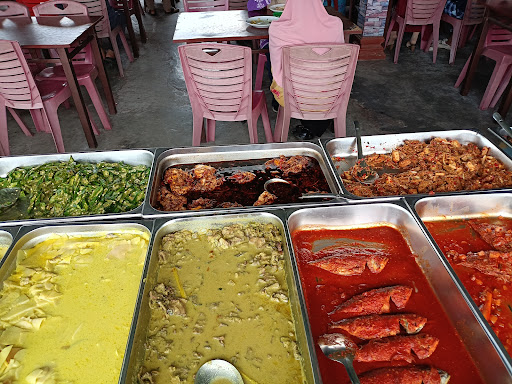 Selera Kampung & Ikan Bakar Bukit Rambai Selera Kampung & Ikan Bakar Bukit Rambai