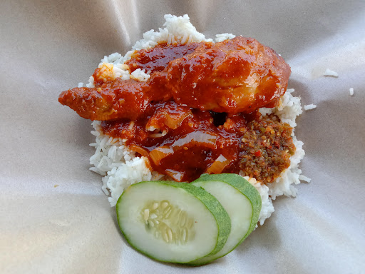 Kedai Makan Nasi Kerabu Nasi Berlauk