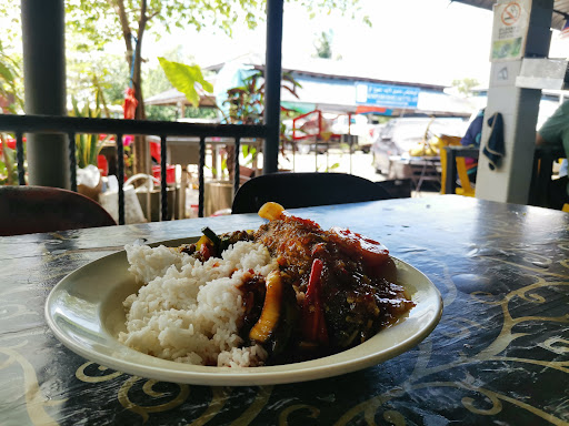 Kedai Makan Noor Azliha (Nasi Dagang)