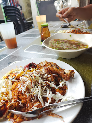 Nan Nasi Ayam Kafetaria