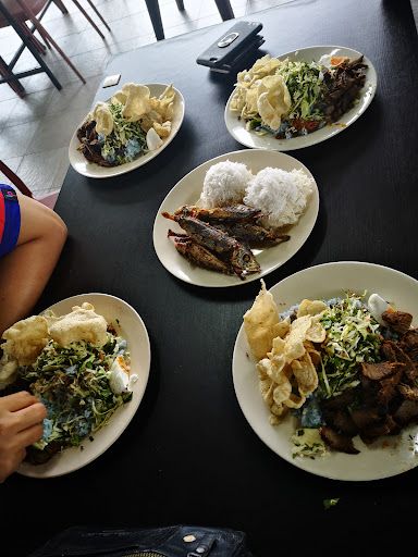 Nasi Kerabu Di