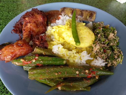 Nasi Campur Warung Maksu