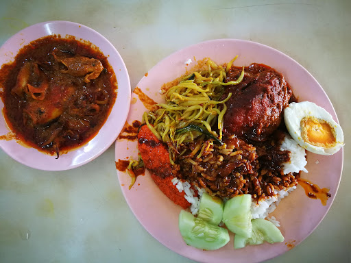 Sultana Nasi Kandar (Nasi Lambai) Sultana Nasi Kandar (Nasi Lambai)