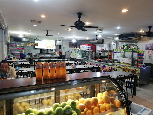 Nasi Kandar Anak Mami - Bundusan