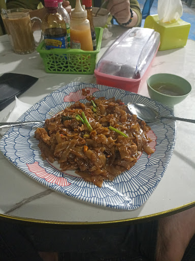 Warung Riedzwan Kampung Ketiau