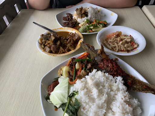 Serapi Corner