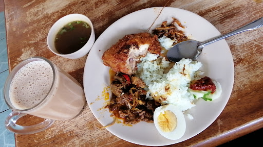 RESTORAN Nasi Lemak Pandan Cafe