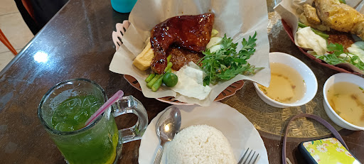 D' Ayam Kampung