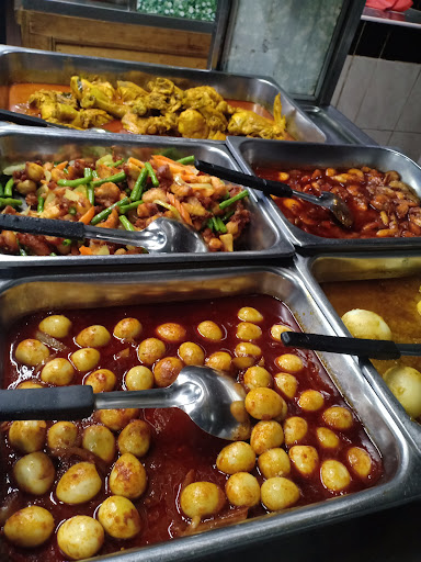 Warong Nasi Campur Kak Usu