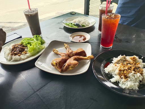 Restoran Ayam Kampung Subang 2