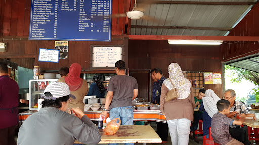 Warong Selera Desa Wawasan Kak Long