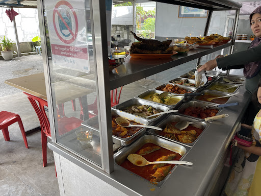 Kedai Makan Kak Samsiah Kg. Subang