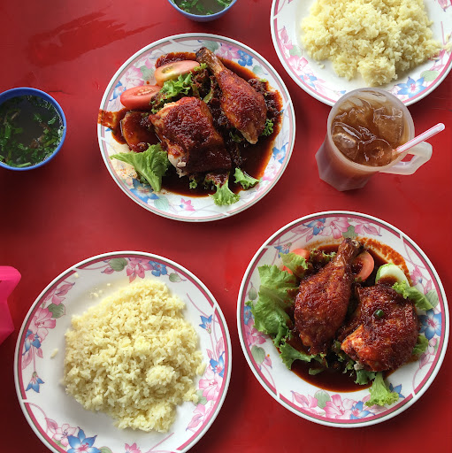 Chicken Rice, Prawn Fritters & Tofu