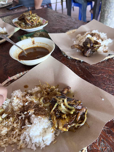 Warung Gulai Ayam Kampung Cik Ani