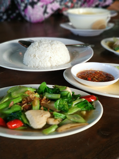 Mek Dayang Restaurant(Nasi Berlauk & Nasi Beriani)