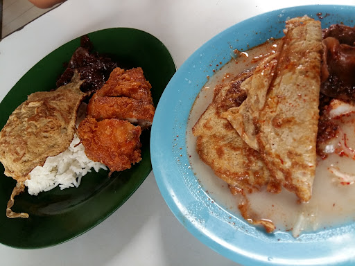 Yah’s Nasi Lemak Corner