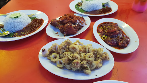 Nasi Lemak Panas Peserai