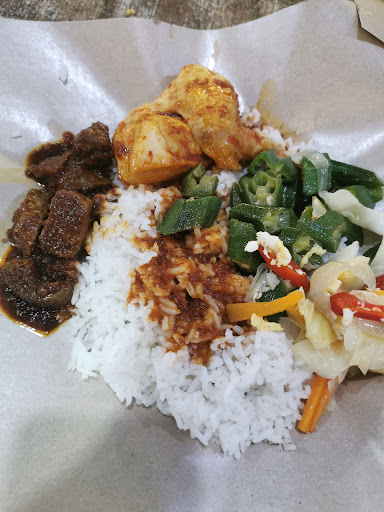 Nasi Campur Selera Johor Larkin (Kafeteria Sinar Cahaya) Nasi Campur Selera Johor Larkin (Kafeteria Sinar Cahaya)
