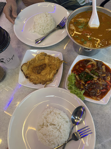 DAPUR DAYANG NASI KHAOMOK TOMYAM