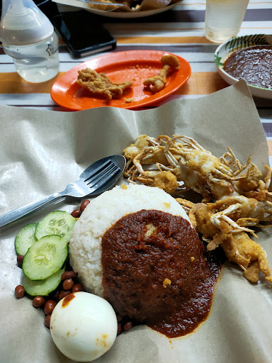 Nasi Lemak Perańg Bistro