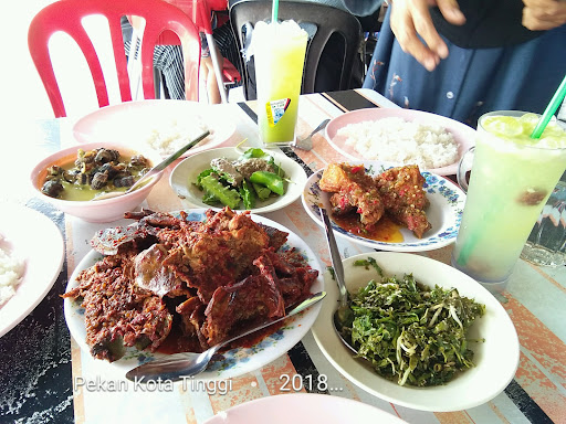 Warung Belangkas Mahkota