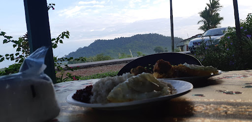 kedai makan depan sawah kedai makan depan sawah