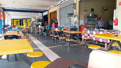 Medan Selera Batu Anam