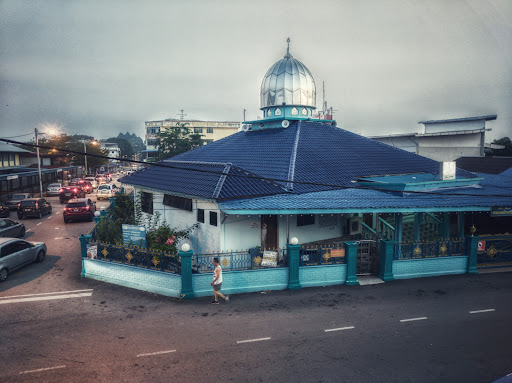 Surau Kampung Melayu Simpang Renggam