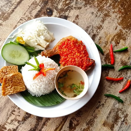Restoran Ayam Penyet 3 Abdul Indahpura Kulai