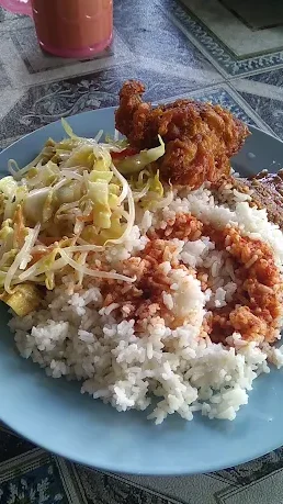 Kedai Makan Sarapan Dan Nasi Campur 1 kedai makan sarapan dan nasi campur