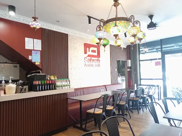 Kedai Nasi Campur Terbaik di Gurun untuk Rasa Paling Autentik 1 kedai nasi campur terbaik di gurun untuk rasa paling autentik