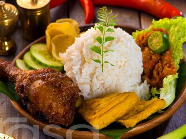 Restoran Nasi Ayam Penyet Deswita 1 restoran nasi ayam penyet deswita